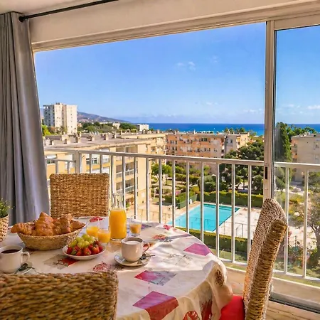 Les Cyclades, Vue & Detente Avec Piscine Et Tennis Casa vacanze *
